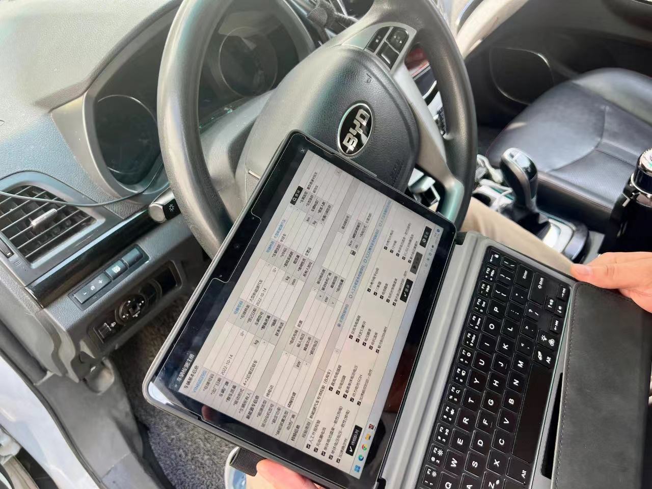 16850699471050571D40.jpg 16850699471050571D40.jpg