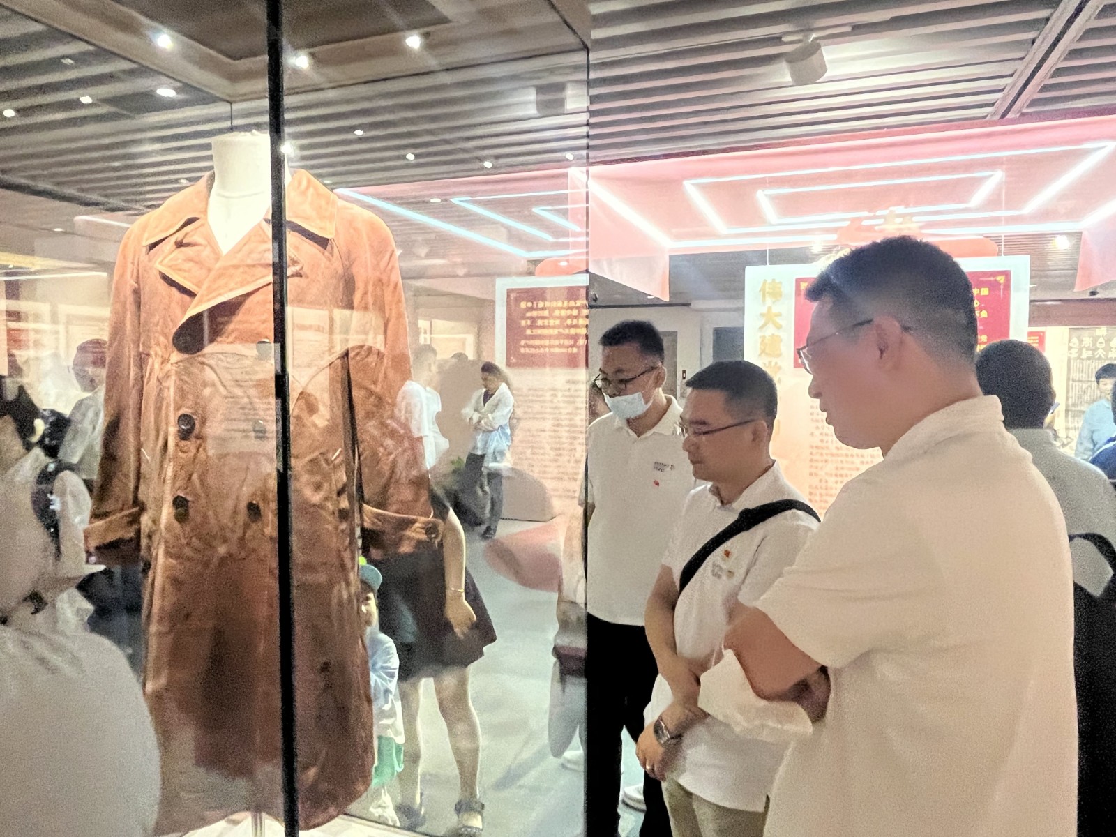 16880227059020324DA8.jpg 16880227059020324DA8.jpg