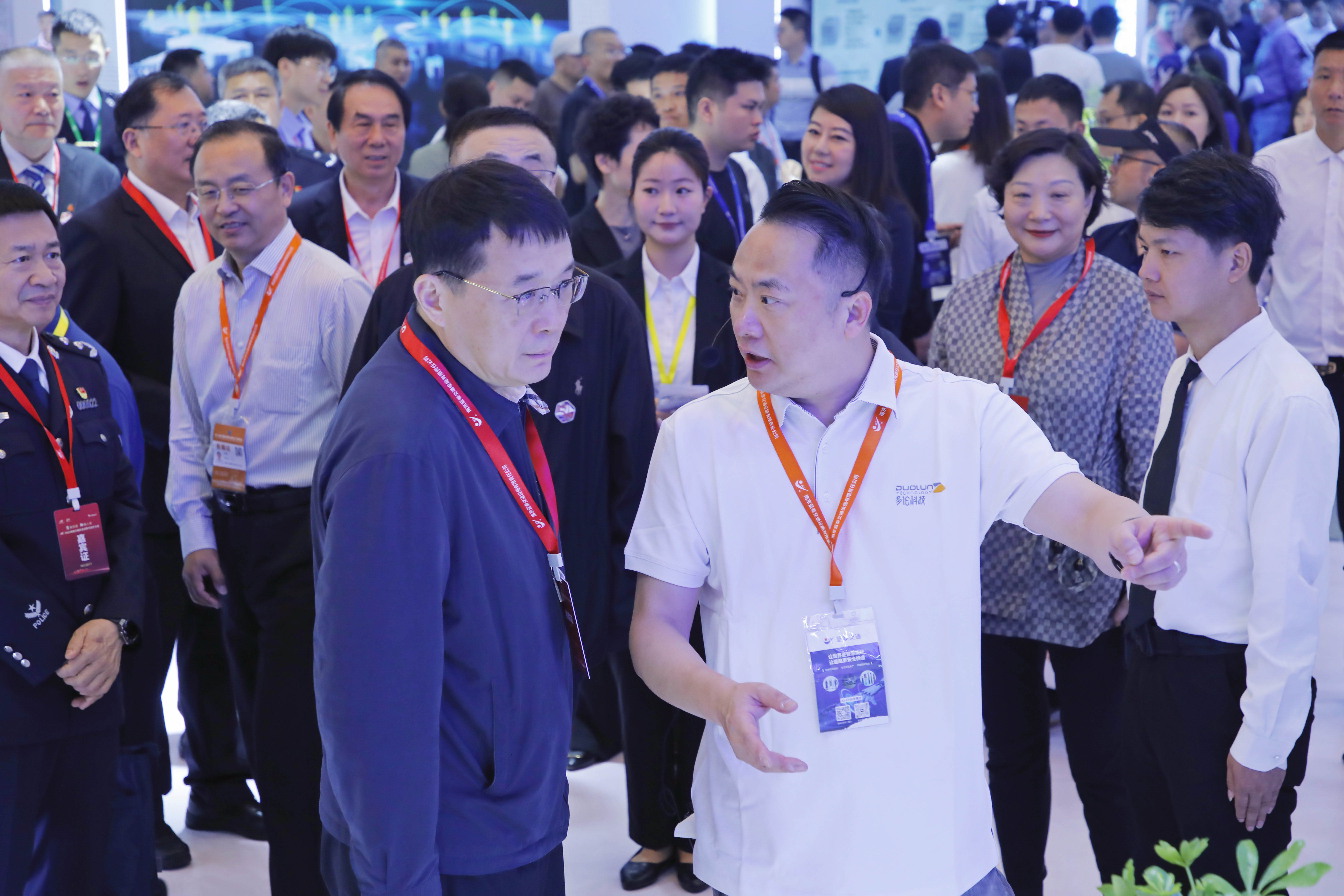 1745907282793253yBdr.jpg 1745907282793253yBdr.jpg