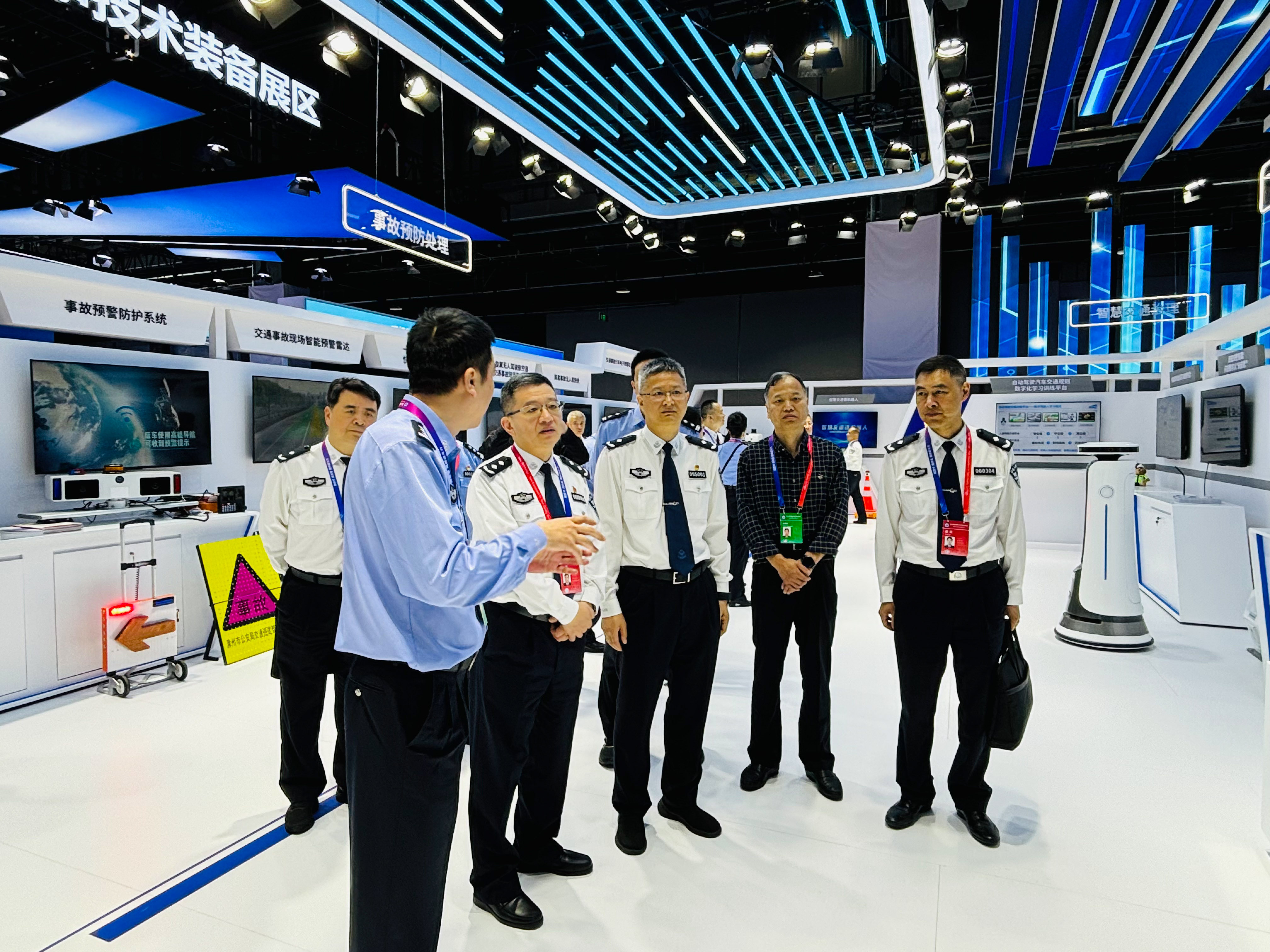 1747877342154552NM83.jpg 1747877342154552NM83.jpg