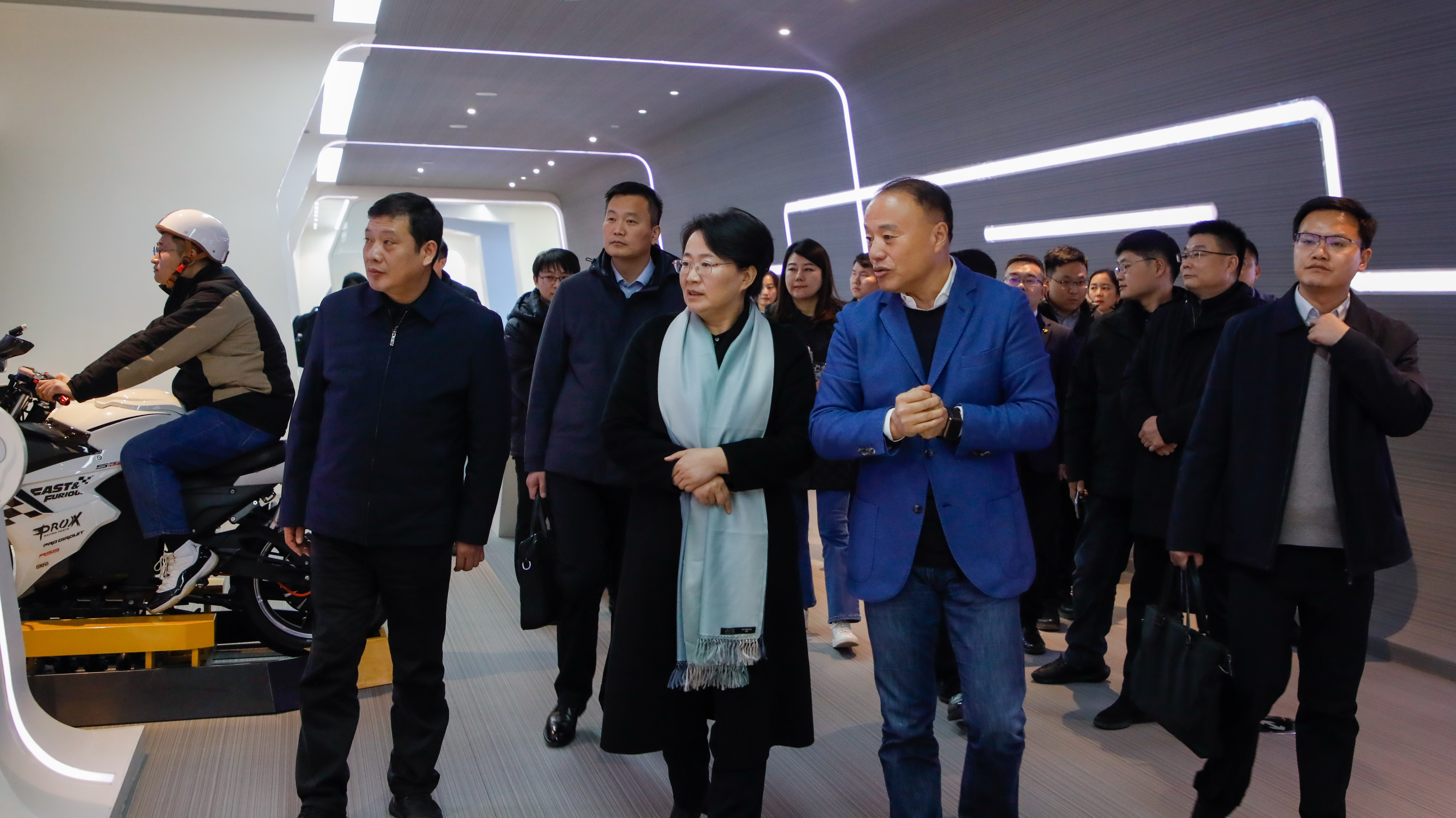 1735004198957471XTJs.jpg 1735004198957471XTJs.jpg