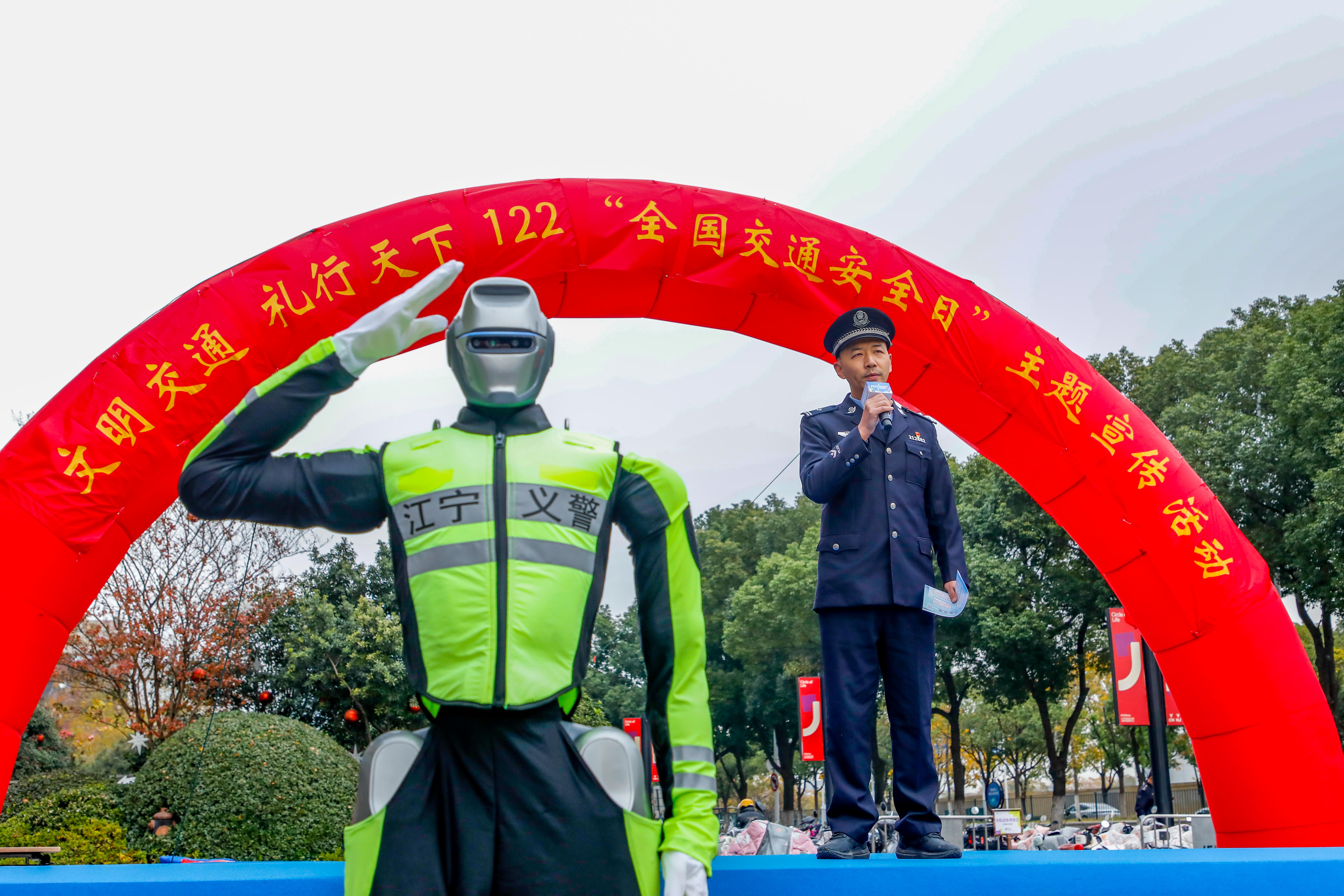 1764748916520587DrlN.jpg 1764748916520587DrlN.jpg