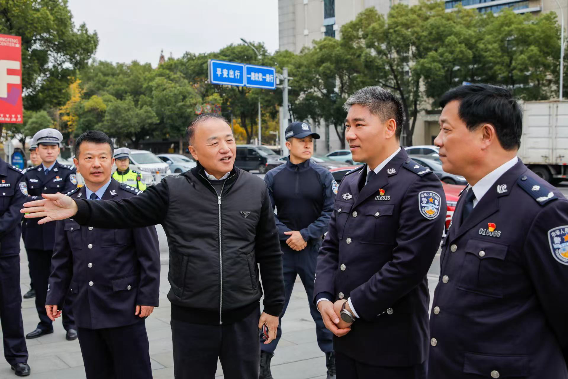 1764749162963112ckoB.jpg 1764749162963112ckoB.jpg